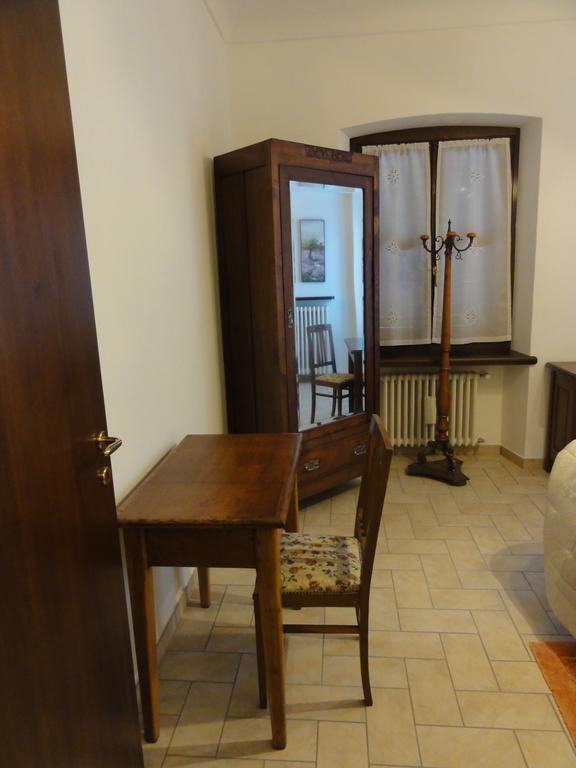 Ristorante Buasca Hotel Cuorgnè Екстериор снимка
