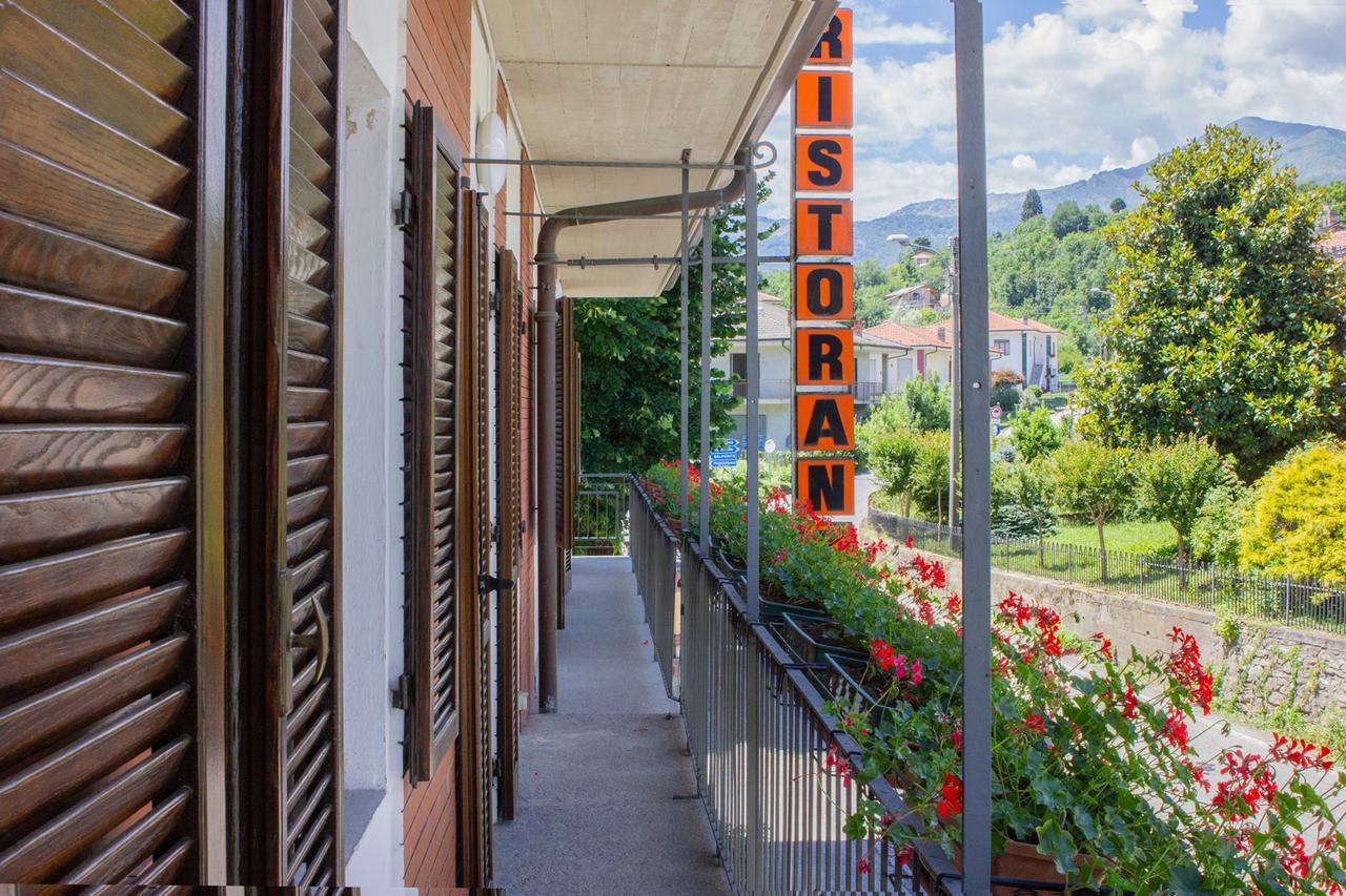 Ristorante Buasca Hotel Cuorgnè Екстериор снимка